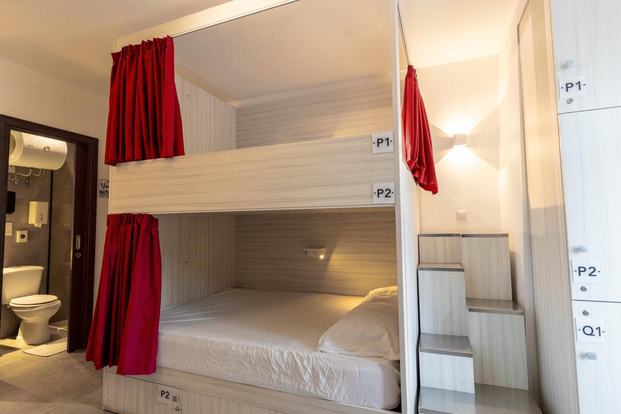 The Rose Hostel Saint Julian's Εξωτερικό φωτογραφία