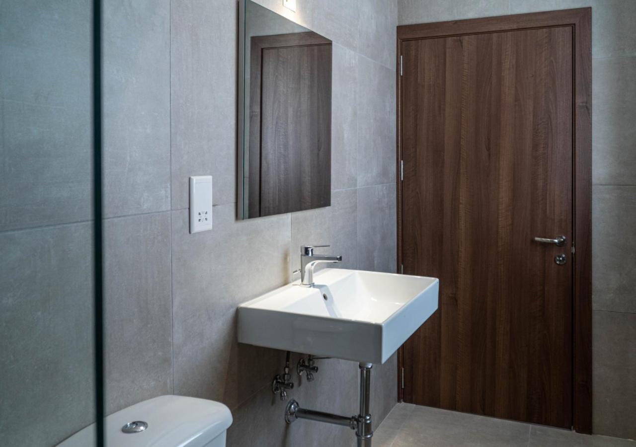 The Rose Hostel Saint Julian's Δωμάτιο φωτογραφία